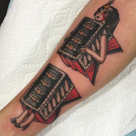 Zig-Zag Girl Tattoos By Ryan Cooper Thompson American Tradition Tattoo, Tradition Tattoo, Ryan Cooper, Circus Tattoo, Pin Up Girl Tattoo, Traditional Tattoo Inspiration, Magic Tattoo, Stomach Tattoos, Pin Up Tattoos