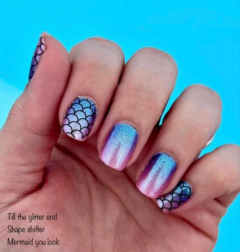 Color Street Beach Mani, Color Street Summer Combos 2024, Beach Nails Color Street, Color Street Beach Nails Combos, Summer Mani And Pedi Ideas, Color Street Mermaid, Mani Inspiration, Colorstreet Combos, Nail Combos