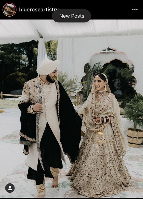 Wedding Dresses Punjabi Brides, Sikh Bridal Outfits, Punjabi Lehenga Wedding, Desi Groom Outfits, Sikh Bride Lengha, Indian Wedding Groom Outfits, Sikh Groom Outfit, Hindu Wedding Outfit, Punjabi Wedding Lengha