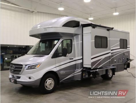 Mercedes Rv, Winnebago View, Small Motorhomes, Barn Remodel, Rv Motorhomes, Camper Van Life, Theater Recliners, Class C Motorhomes, Retirement Living