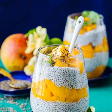 Chard Recipes Healthy, Mango Chia Seed Pudding, Overnight Chia Pudding, Overnight Chia, Mango Chia Pudding, Brain Healthy Foods, Pudding Chia, Chia Seed Recipes Pudding, Coconut Chia Pudding