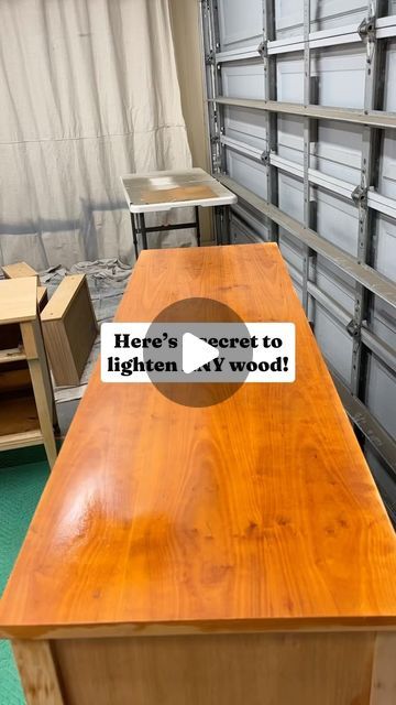 Furniture Makeover Natural Wood, Bleach Wood Furniture, Furniture Flipping Ideas, Refinish Dresser, Restore Wood Furniture, Raw Wood Furniture, Painting Tricks, Wood Refinishing, Restore Wood