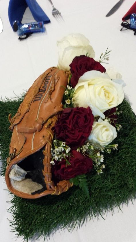 Baseball Theme Table Centerpieces | Baseball Themed Wedding Table Centerpiece! #baseball #mitt #astroturf ... Baseball Wedding Centerpieces, Softball Wedding, Baseball Themed Wedding, Sports Centerpieces, White Wax Flower, Sports Themed Wedding, Wedding Table Themes, Sports Banquet, Baseball Wedding