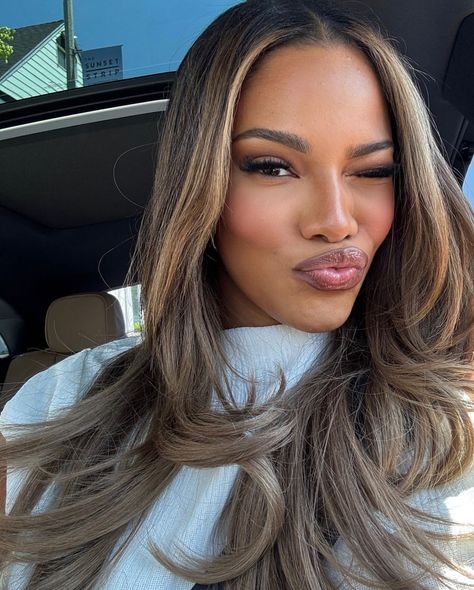 Kamie Crawford Hair, Kamie Crawford, Honey Brown Hair, Fancy Fits, Brunette Hair With Highlights, Heatless Hairstyles, Hair Locks, New Hair Colors, Hair Inspiration Color