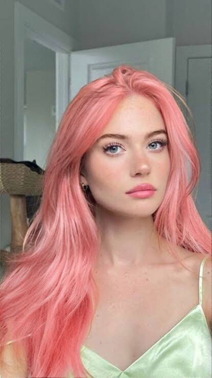 How To Style Pink Hair, Pink Hair Pale Skin, Pink Hair Face Claim, Women With Pink Hair, Green Eyes Pink Hair, Pink Hair Green Eyes, Different Colored Hair, Pink Hair Blue Eyes, Flattering Makeup