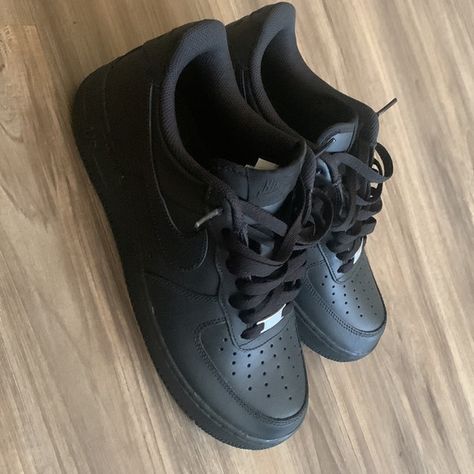 All black size 10 air force 1s Air Force 1 Noir, Black Air Force 1, Air Force 1s, Retro 4, Air Force One, Air Force Ones, Nike Air Force Sneaker, Air Force 1, Sneaker Boots