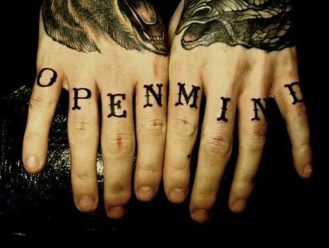 Finger Letter Tattoos, Fingers Tattoo, Finger Tattoos Words, Tattoo Finger, Small Finger Tattoos, Finger Tats, Knuckle Tattoos, Finger Tattoo Designs, Tattoo Zeichnungen