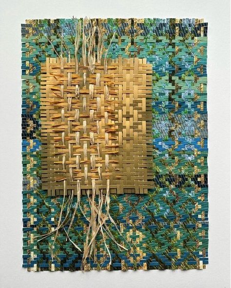 Beautiful pieces of paper weaving by talented artist Libby Raab: @liesel.scribbles Image 1: “Parasitism” Archival Matte Fine Art Paper, 19 mil Cotton Fiber Paper, Paper Raffia 12”x16” Image 2: “Abstract Collaboration” Archival Matte Fine Art Paper 11”x17” #contemporaryart #contemporaryartist #3dsculpture #fabricsculpture #3darts #3dtextiles #contemporarysculpture #3dartworks #weaving #weavingart #textilearts #paperweaving #paperweavingart #paperweavingartist Weaving Recycled Materials, Paper Stitching Art, Woven Paper Art, Paper Weaving Art, Achill Ireland, Weaving Painting, Metal Weaving, Weave Artwork, Weaving Texture