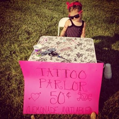 Make a temporary tattoo parlor booth and lemonade stand for your kids to earn some extra money in the summer! Www.thebrighterwriter.blogspot.com Kids With Tattoos, Lemonade Tattoo, Halloween Booth, Pumpkin Stand, Tattoo Mini, Pumpkin Stands, Party Tattoos, Party Hardy, Tattoo Parlor