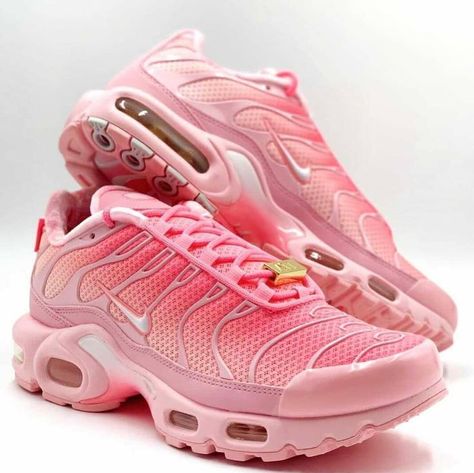 nike tn rose-Air Max Sneakers - Nike tn requin Tn Atlanta Nike, Tn Nike Rose, Tn Atlanta, Nike Tn Shoes, Nike Rosa, Jordan Rose, Trendy Womens Sneakers, Snicker Shoes, Tn Plus