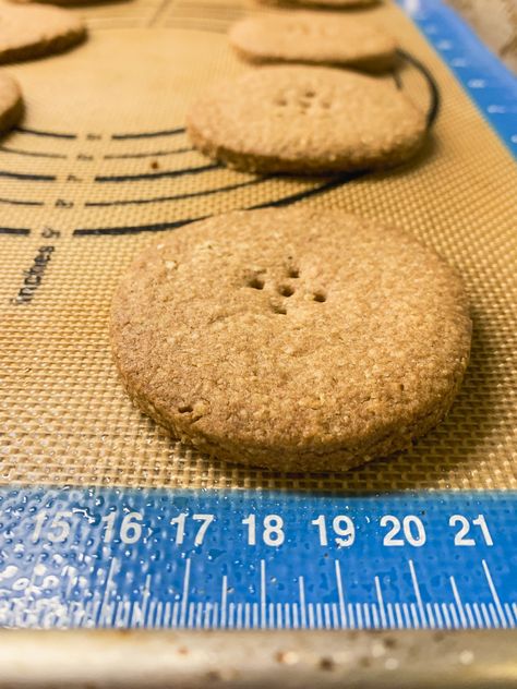 Digestive Biscuits - RECIPE - nobizlikedoughbiz Digestive Biscuits Recipe, Digestives Biscuit, Digestive Cookies, Buttery Shortbread, Digestive Biscuits, Biscuits Recipe, Diet Ideas, Biscuit Recipe, Biscuits