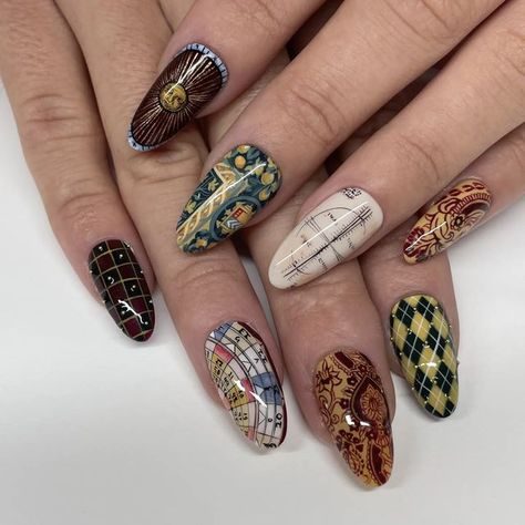 The Metropolitan Museum of Art on Instagram: "Nails fit for a queen 👑 Loving the look of these Tudor-era miniature masterpieces by nail artist Tahvya Krok (@nailedbytav ) featuring shades found in our new Tudors-inspired nail polish by @j.hannah . 💅 Tap the link in bio to shop the polish set—and visit The Met Store IRL to check out our new jewelry capsule with J.Hannah, too." Berry Nail Polish, Jewelry Capsule, Holiday Nail Polish, Berry Nails, J Hannah, Tudor Era, Fantasy Nails, Instagram Nails, Halloween Nail Art