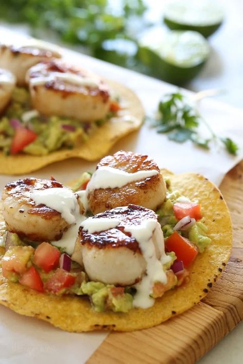 Scallop Tostadas, Weight Watchers Shrimp, Tostadas Recipe, Tortilla Recipes, Cleaner Eating, Skinnytaste Recipes, Scallop Recipes, Shrimp Tacos, Taco Night