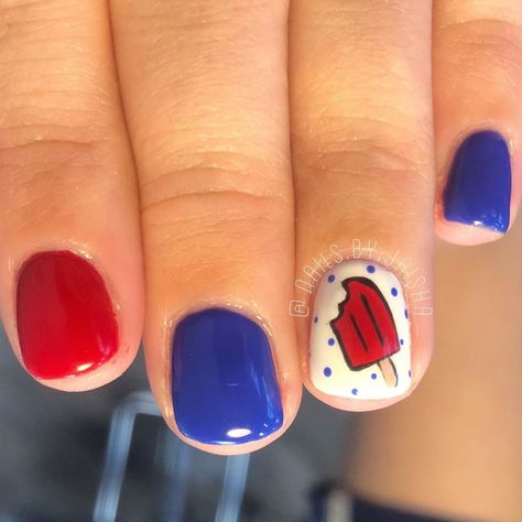 Jaisha Sue Nails on Instagram: “🇺🇸popsicles!” Popsicle Nail Art, Popsicle Nails, Bride Manicure, Matte Nails Glitter, 4th Nails, Long Gel Nails, Fingernail Art, Summer Nail Art, 4th Of July Nails