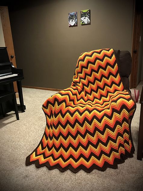 Ravelry: toriellen's Hubs’ classic 70s sc ripple! 70s Afghan Blanket, 70’s Crochet Blanket, 70s Crochet Blanket, Chevron Crochet Blanket Pattern, 70s Crochet, Orange Blanket, Crochet Blanket Chevron, Sewing Jeans, Chevron Crochet