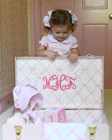 ✨ Get ready to make memories extra sweet! Petite Keep and The Beaufort Bonnet Company have teamed up to bring you round two of the sell-out collection of 2023. 🎀 Shop T.B.B.C.’s signature Belle Meade Bow Print on Petite Keeps’ personalized heirloom Trunks in Mini, Petite, and Grand sizing. Hurry, this limited edition collection won’t last long! Shop now, exclusively on Petite Keep’s website! #petitekeep #beaufortbonnetxpetitekeep #tbbc Beaufort Bonnet Company, Beaufort Bonnet, Bow Print, Round Two, Make Memories, T B, S Signature, Limited Edition, Shop Now