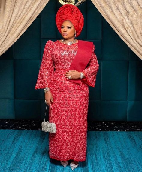 Iro And Buba Styles Lace, Blouse And Wrapper, Iro And Buba, Lace Blouse Styles, Nigerian Lace Dress, Nigerian Outfits, Nigerian Dress, African Attire Dresses, African Wedding Attire