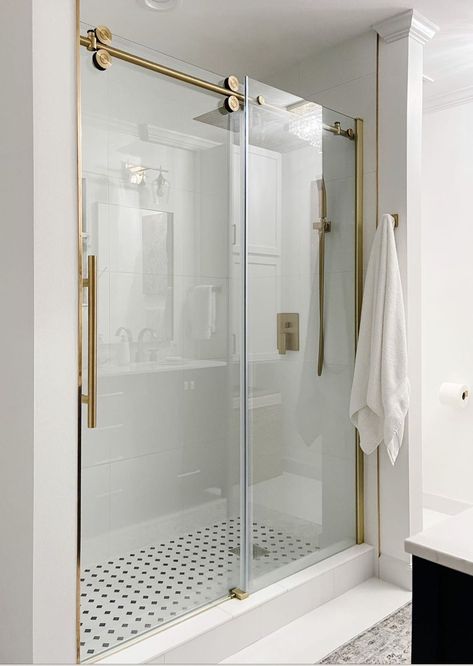 Glass Shower Door With Golden Trim, Sliding Door Shower Ideas, Shower Glass Door Ideas, Shower Barn Door, Barn Door Shower, Gold Shower Door, Sliding Glass Shower Doors, Bathroom Shower Door, Sliding Door Shower