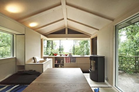 Tiny House Talk - Small Spaces More Freedom | 150 Sq. Ft. City Cottage Tiny House | http://tinyhousetalk.com 150 Sq Ft Studio, Tiny Space Ideas, Smart Houses, City Cottage, Cottage Tiny House, Mini Loft, Tiny House Talk, Cabin Tiny House, Small Studio Apartment