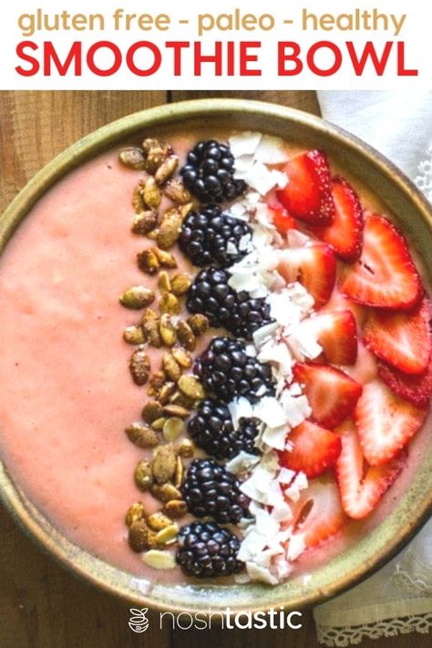 Strawberry Smoothie Bowl Recipe, Strawberry Pineapple Smoothie, Bowls Healthy, Strawberry Smoothie Bowl, Smoothie Bowl Healthy, Whole 30 Breakfast, Pineapple Smoothie, Smoothie Bowl Recipe, Smoothie Bowls