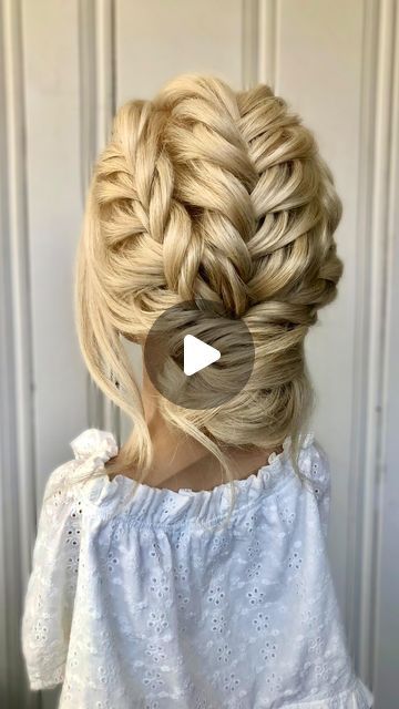 ᴀʟᴇxᴀɴᴅʀᴀ ᴡɪʟꜱᴏɴ📍ʀʜᴏᴅᴇ ɪsʟᴀɴᴅ on Instagram: "Braided texture 🤍 . . #updo #updotutorial #hairtutorial #hairreel #updohairstyles #braidedupdo #braidedhairstyles #upstyle #updoinspo #updoideas braided updo hairstyles , updo hairstyles tutorial , bridal hair tutorial" Braided Bun Tutorial Step By Step, Up Do Braided Hairstyles, Dutch Braid Updo Tutorial, Braided Updos For Long Hair, Simple Braided Updo, Braided Updo Tutorial, Flower Girl Hairstyles Updo, Updo With Braid, Braided Updo Hairstyles