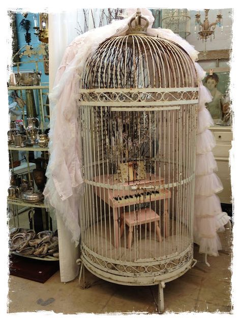 Old Bird Cage, Bird Cage Ideas, Pink Piano, Miniature Piano, Antique Bird Cages, Bird Cage Centerpiece, Pearls And Lace, Fish Bowls, Pink Saturday