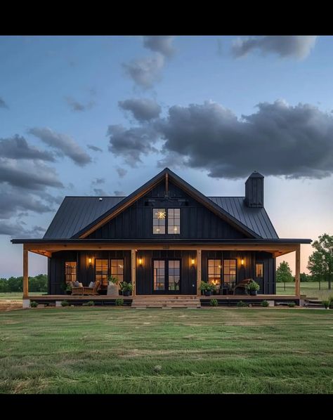 Woods House Design, Black Metal Shop House, Western Homes Outside, Cute Barndominium Exterior, Modern Industrial Ranch House, Black Wrap Around Porch, Small Farmhouse Designs, Barndominium Style Homes, Barndominium Landscape Ideas