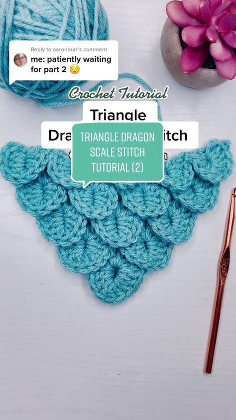 Dragon Scale Crochet Shawl, Dragon Scale Crochet Pattern Free, Crocodile Stitch Shawl, Crochet Scales, Dragon Scale Crochet, Crocodile Stitch Crochet, Crochet Crocodile Stitch Pattern, Crochet Crocodile, Triangle Crochet