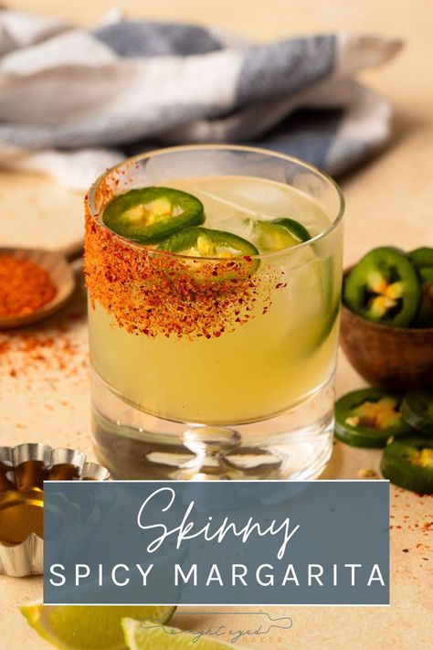 Habanero Margarita Recipe, Spicy Grapefruit Margarita, Keto Spicy Margarita, Jalepeno Infused Tequila Recipe, Jalapeño Simple Syrup, Spicy Alcoholic Drinks, Reposado Margarita, Spicy Margarita Recipe, Cucumber Margarita