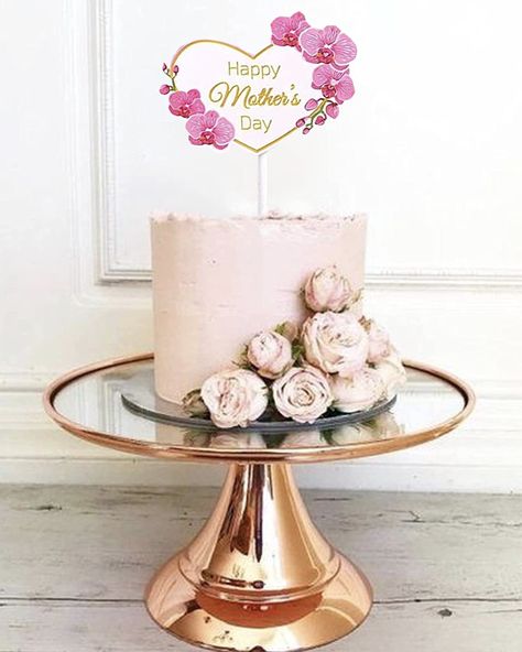 Happy Mother's Day Cake Topper Engagement Cake Decorations, Engaged Cake Topper, Engaged Cake, Engagement Party Cake, Engagement Party Planning, Engagement Plan, Engagement Cake Toppers, Happy Engagement, Engagement Dinner