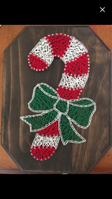 String Art Patterns Templates Printable Free Christmas, Christmas String Art Templates Free, Nail Yarn Art, Winter String Art, Christmas String Art Templates, Christmas String Art Patterns, Christmas Tree String Art, Christmas String Art, String Art Christmas