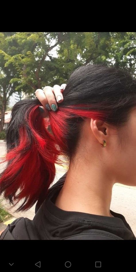 Red And Black Hair Ideas, Halo Hair Color, Red Halo Hair, Hair Color Combinations, Under Hair Dye, Black Hair Ideas, Black And Red Hair, Under Hair Color, Hidden Hair Color