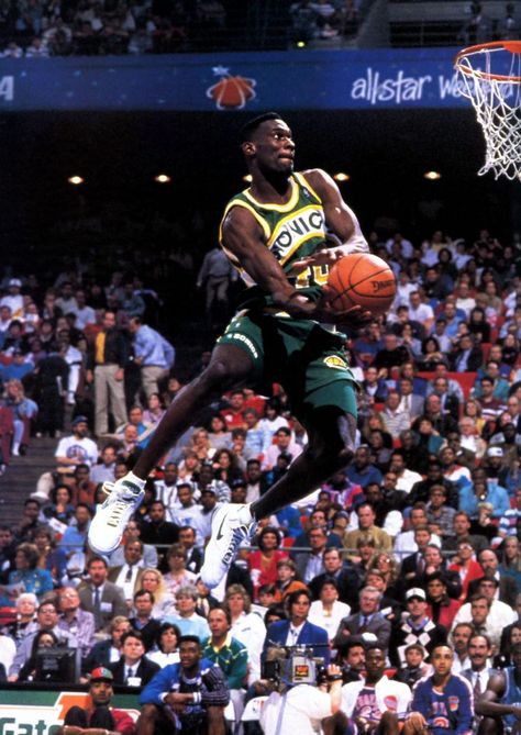 Best Dunks, Shawn Kemp, Dunk Contest, Basketball Tricks, Seattle Supersonics, Seattle Sports, Basketball History, Basketball Photography, Nba Pictures