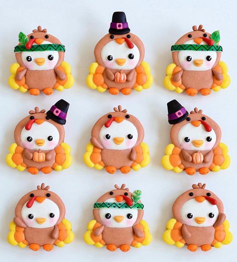 Katrina on Instagram: “TURKEN - When you’re a 🐓 but you want to be a 🦃. Which one do you like most?  This just might be my only Thanksgiving post since I was…” Thanksgiving Macarons, Cute Macarons, French Pie, Thanksgiving Post, Thanksgiving Baking, Thanksgiving Cupcakes, Macaron Cookies, Muffin Bread, Color Dust