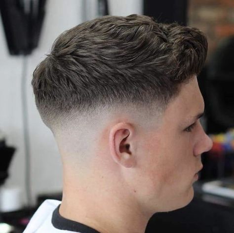 Mens Haircuts Thick Hair, Mid Fade Haircut, Haircut Selfie, Photo Hijab, Mens Hairstyles Fade, Mens Haircuts Short Hair, Mens Hairstyles Medium, Mens Hairstyles Thick Hair, Cute Hairstyle