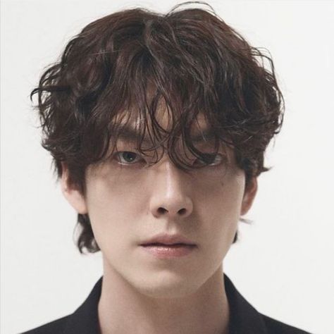 Men Perm, Black Hair Anime Guy, Mens Perm, Korean Men Hairstyle, Wavy Hair Men, Hair Inspiration Short, Kim Woo Bin, Permed Hairstyles, Hair Reference