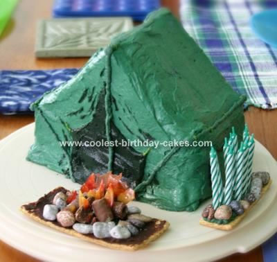 tent cake.this is cute,i gotta make this for our opening camping season this month Tent Cake, Camping Cake, Camping Cakes, Yellow Cake Recipe, Camping Birthday Party, Camping Birthday, Cake Walk, Camping Party, Cool Birthday Cakes