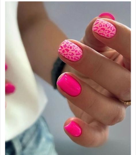 Trendy Short Gel Nails, Short Nails For Summer, Gel Ideas, Character Nails, Deco Nails, Trendy Manicure, Biab Nails, Pretty Fingers, Uñas Ideas