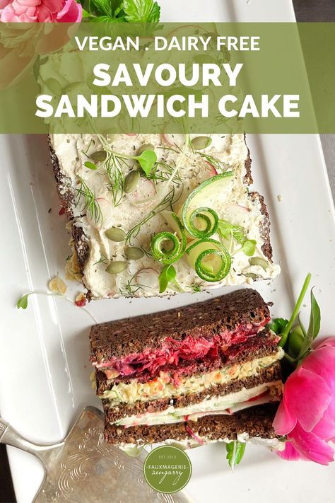 Who said cakes have to be sweet? This vegan savoury sandwich cake will definitely amaze all your guests at your next party! It's healthy, full of so many colourful veggies, dairy-free cheese and beautiful. Try it out! Vegan Sandwich Cake, Veggie Cake, Vegan Cake Frosting, Veggie Cakes, Vegan Birthday, Healthy Dessert Recipes Easy, Vegan Sandwiches, Vegan Birthday Cake, Vegan Summer Recipes