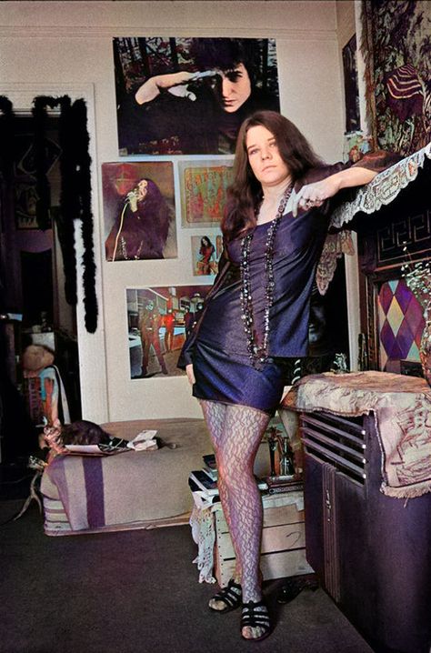 Janis Joplin Outfit, Janis Joplin Porsche, Jim Marshall, San Francisco Apartment, 20th Century Music, Hippie Culture, The Grateful Dead, Happy Hippie, Sharon Tate