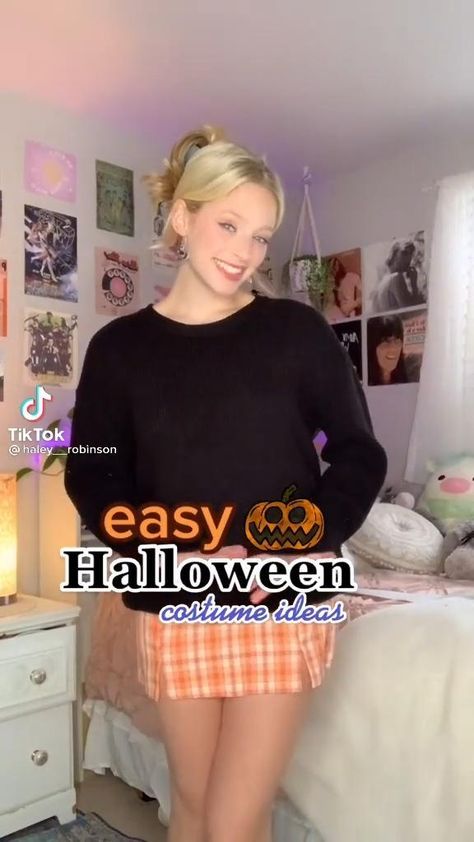 Simple Female Halloween Costumes, Halloween Costumes Clothes In Closet, Halloween Costumes Out Of Closet, Easy Couple Costumes Diy Last Minute Homemade Halloween, Easy Casual Halloween Costumes, Hallowen Costume Ideas 2022, Halloween Outfit Ideas For School, Halloween Costume Not Basic, Closet Halloween Costumes Last Minute