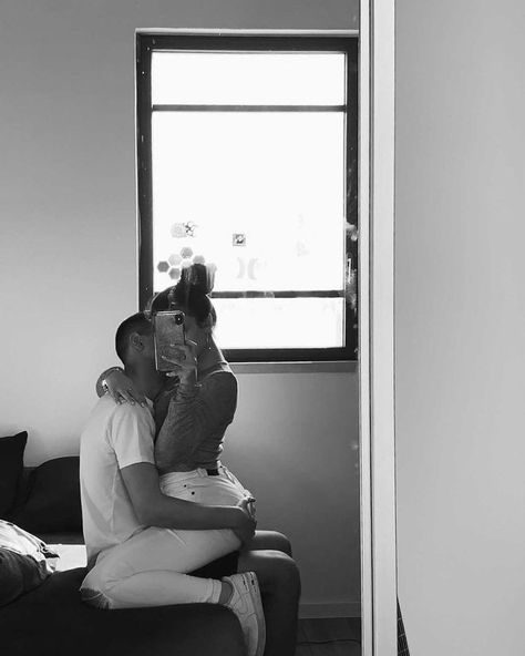 Boyfriend And Girlfriend Mirror Pictures, Boyfriend And Girlfriend Pictures, Girlfriend And Boyfriend Goals, Boyfriend And Girlfriend, Girlfriend Pictures, Couple Selfies, With Boyfriend, Boyfriend Goals, Cute Couple Selfies