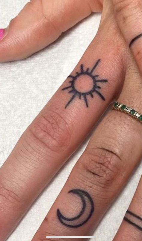 Finger Tattoo Sun And Moon, Finger Stick N Poke, Sun And Moon Stick And Poke, Sun Tattoo Stick And Poke, Stick And Poke Tattoo Sun And Moon, Sick Tattoo Ideas, Sun Finger Tattoo, Hand Poke Tattoo Designs, Stick And Poke Hand Tattoos