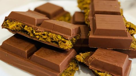 The Viral Chocolate Bar That Is Rare To Find Anywhere But Dubai - Tasting Table Viral Dubai Chocolate Recipe, Dubai Candy Bar, Knafeh Chocolate Bar Recipe, Knafeh Chocolate Bar, Viral Dubai Chocolate Bar, Dubai Chocolate Bar Recipe, Dubai Chocolate Bar, Dubai Chocolate, Chocolate Bar Recipe