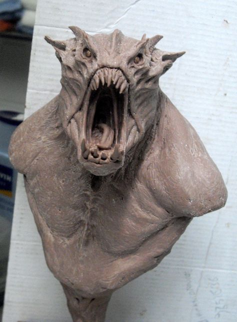 Body Horror Monster, Aris Kolokontes, Monster Sculpture, Creatures Drawing, Monster Teeth, Clay Monster, Monster Clay, Clay Models, Clay Monsters