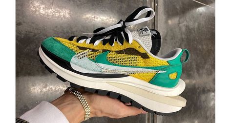 FIRST LOOK: Sacai’s Next Nike Collaboration https://t.co/t9vE3yDVET Saucony Sneakers, Nike Sacai, Sneaker Outfits, New Nike Shoes, Jogging Shoes, Nike Pegasus, Nike Vapor, Leather Wear, Sneakers Mode