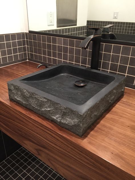 Cement Wash Basin, Granite Wash Basin, Country Kitchen Inspiration, Restaurant Bathroom, Small Bathroom Layout, Stone Bathtub, Bathroom Plans, Concrete Basin, Basin Design