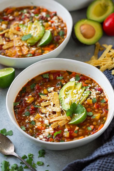 Mexican Lentil Soup Recipe, Mexican Lentils, Hearty Vegetarian Soup, Slow Cooker Mexican, Baked Tempeh, Vegan Protein Recipes, Mexican Flavors, High Protein Vegetarian Recipes, High Protein Vegan Recipes