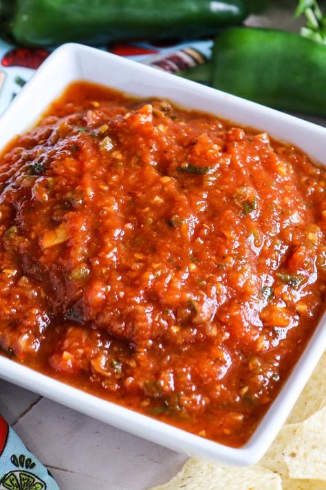 Thick Salsa Recipe, Red Salsa Recipe, Salsa Homemade, Baked Brussel Sprouts, Mexican Stuff, Salsa Salsa, Hispanic Recipes, Salsa Guacamole, Fresh Tomato Recipes