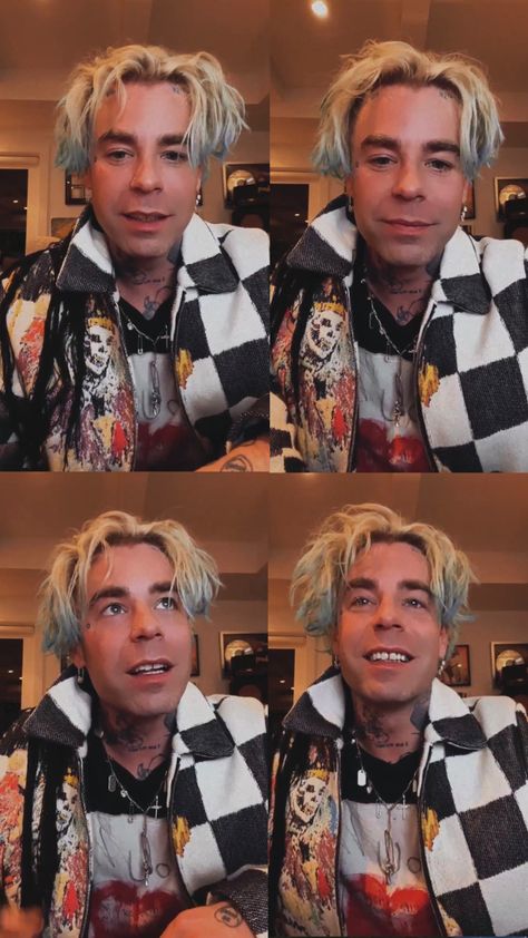 Mod sun!! Sun Background, Mod Sun, Musician, Sun, Quick Saves